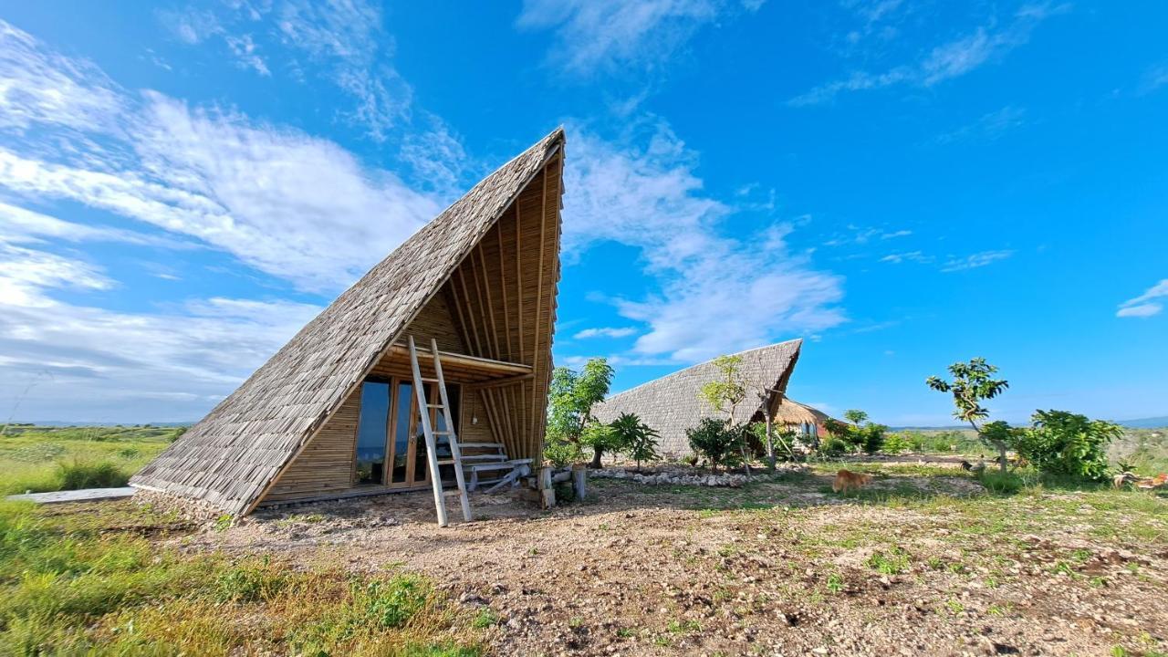 Hars Garden Sumba Otel Waingapu Dış mekan fotoğraf