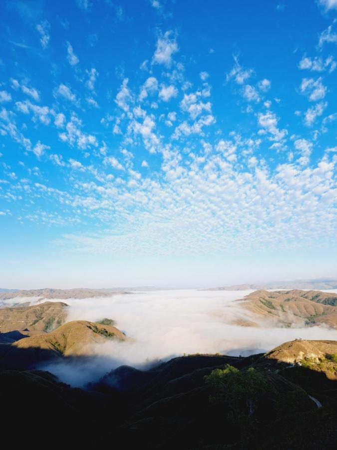 Hars Garden Sumba Otel Waingapu Dış mekan fotoğraf